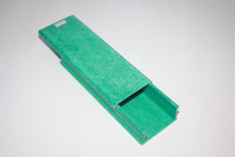 玻璃钢电缆桥架